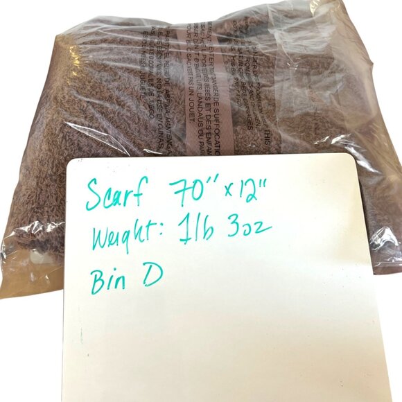 Barefoot Dreams CozyChic Pom Pom Beanie Scarf Set in Chestnut NWT - Picture 10 of 10